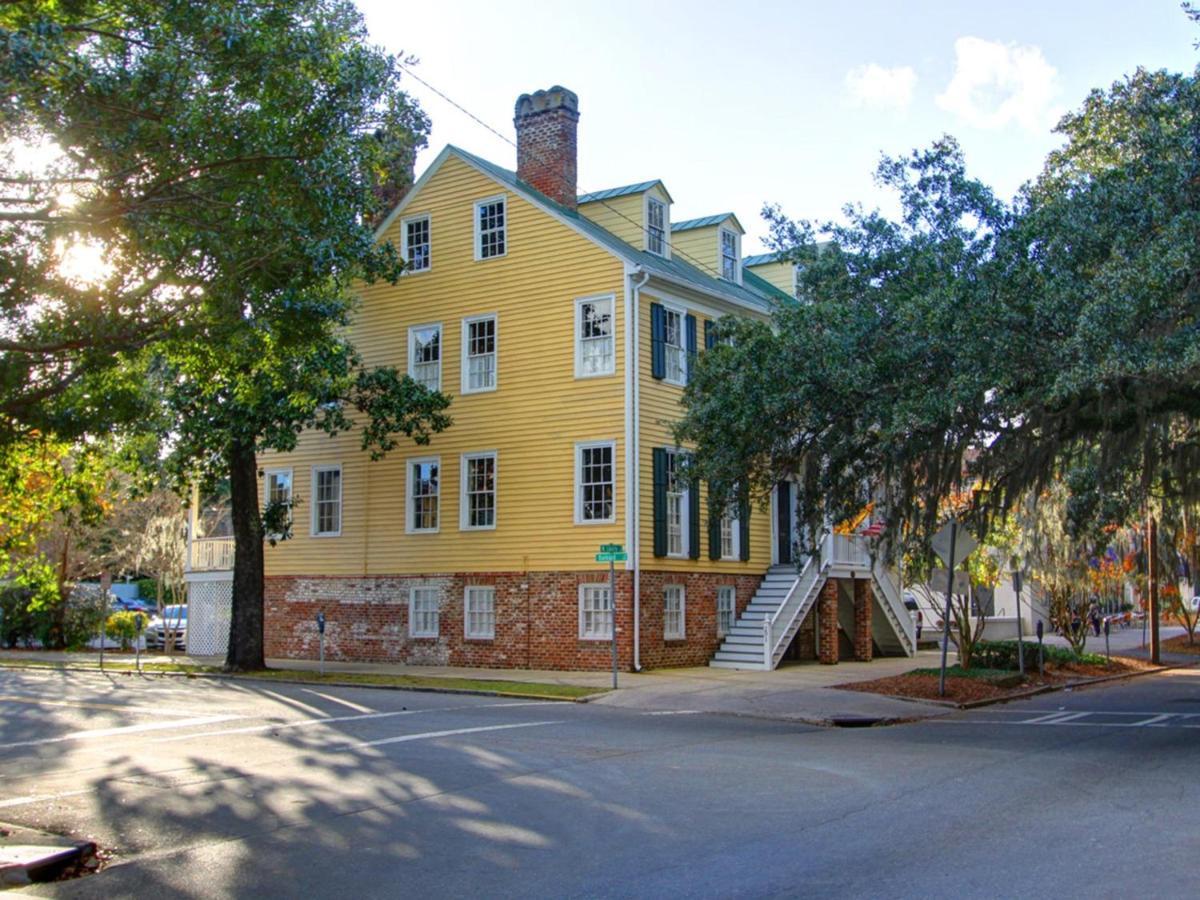 Bird Baldwin Parlor Villa Savannah Bagian luar foto
